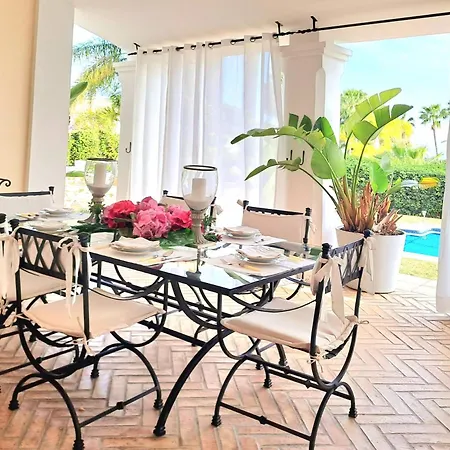 Noctua Luxury Paraiso 001 * Estepona