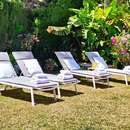 Villa Noctua Luxury Paraiso 001 *