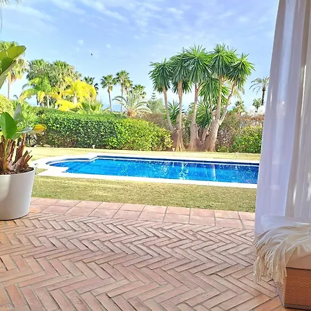 Noctua Luxury Paraiso 001