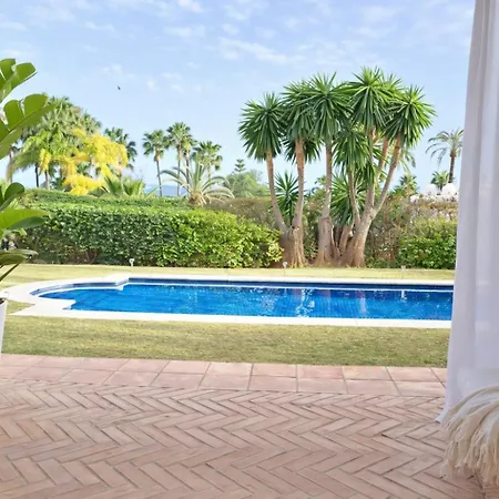 Noctua Luxury Paraiso 001