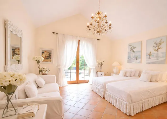 Villa Noctua Luxury Paraiso 001 *