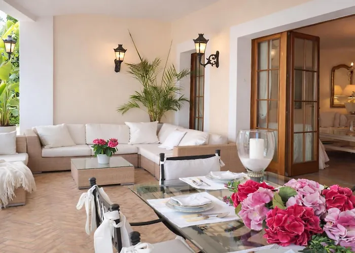 Noctua Luxury Paraiso 001 빌라 에스테포나