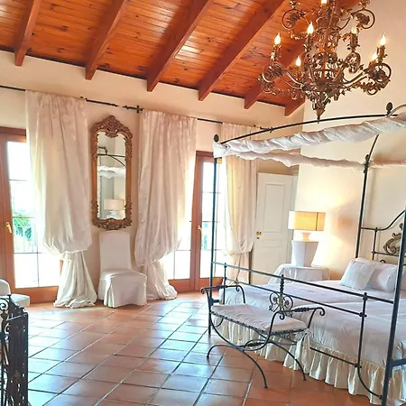 Noctua Luxury Paraiso 001 فيلة إِستيبونا